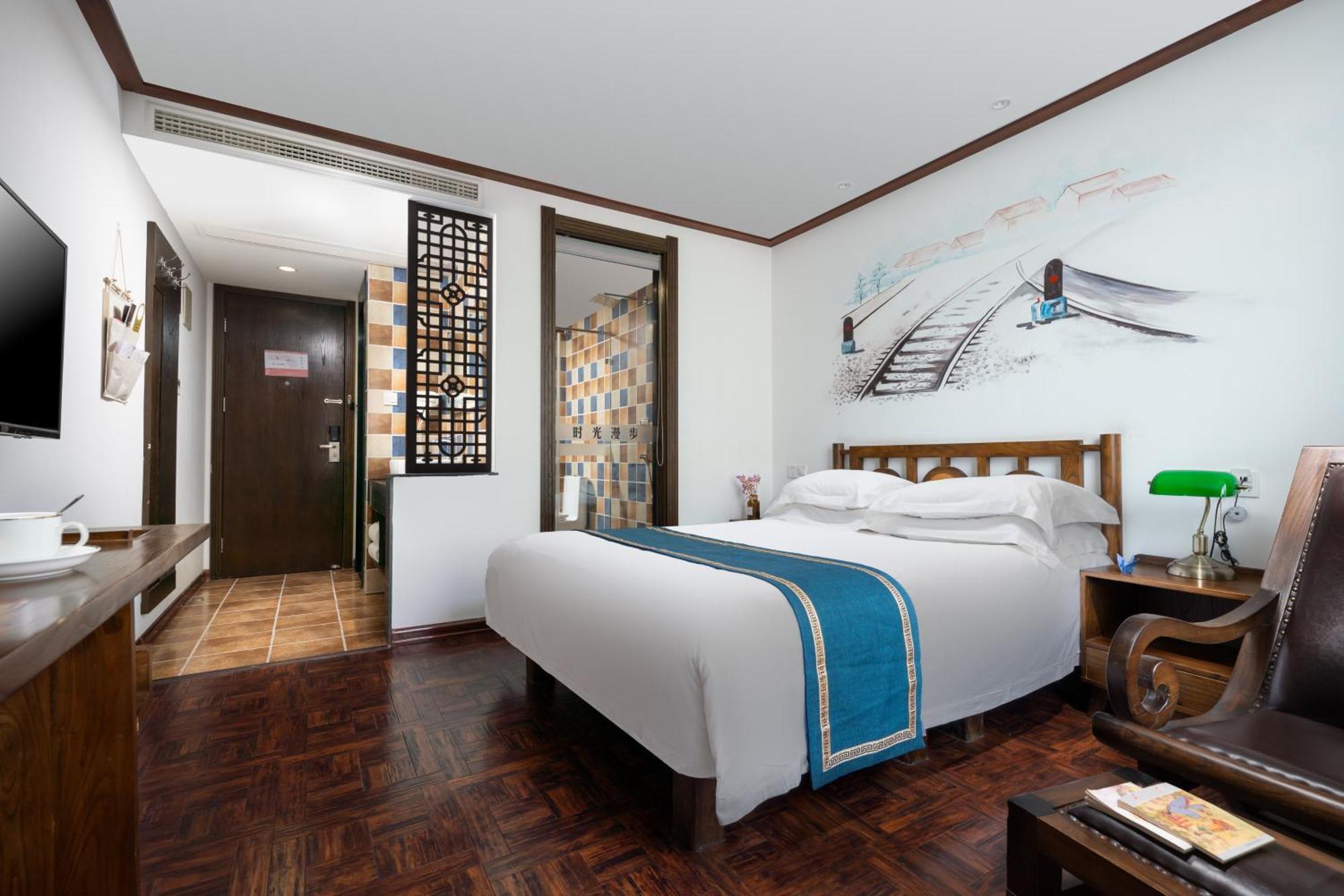 Nostalgia Hotel Near Tianjin Polar Ocean Word- Tianjin Fonte Joy World, 10 Minutes Drive Away From Tianjin Tanggu High-Speed Railway Station, Free Ice-Cream, Mineral Water, Snacks And Laundry Service, English Communication Well Exterior photo