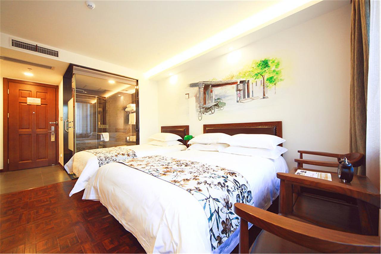 Nostalgia Hotel Near Tianjin Polar Ocean Word- Tianjin Fonte Joy World, 10 Minutes Drive Away From Tianjin Tanggu High-Speed Railway Station, Free Ice-Cream, Mineral Water, Snacks And Laundry Service, English Communication Well Exterior photo
