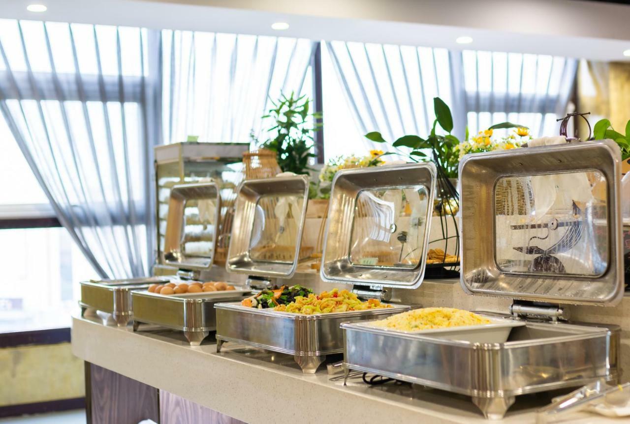 Nostalgia Hotel Near Tianjin Polar Ocean Word- Tianjin Fonte Joy World, 10 Minutes Drive Away From Tianjin Tanggu High-Speed Railway Station, Free Ice-Cream, Mineral Water, Snacks And Laundry Service, English Communication Well Exterior photo